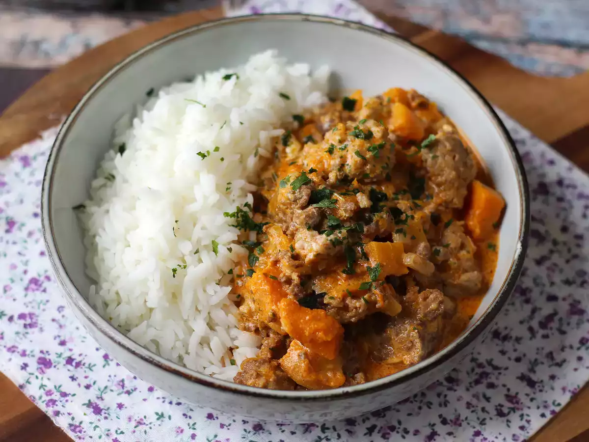 Zucca e carne macinata in pentola: una ricetta cremosa e speziata - foto 5
