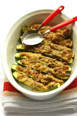 Ricetta zucchine ripiene con tonno e menta