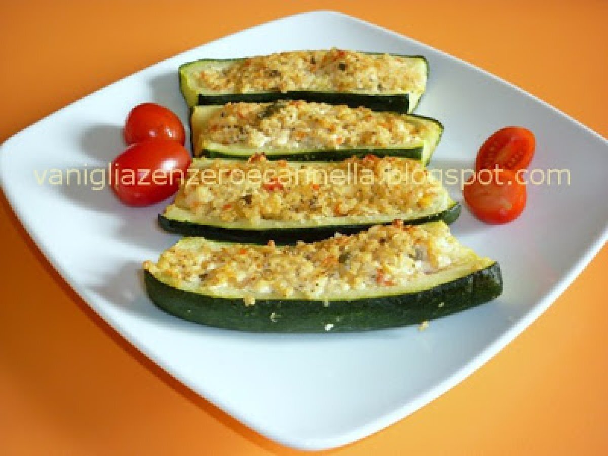 Zucchine ripiene di quinoa e tofu