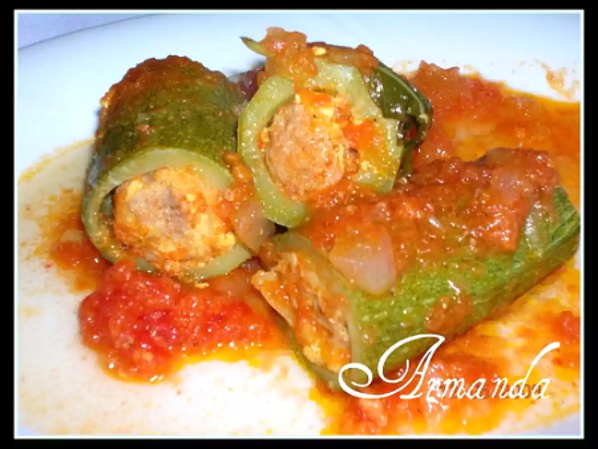 Zucchine ripiene, in umido - foto 2