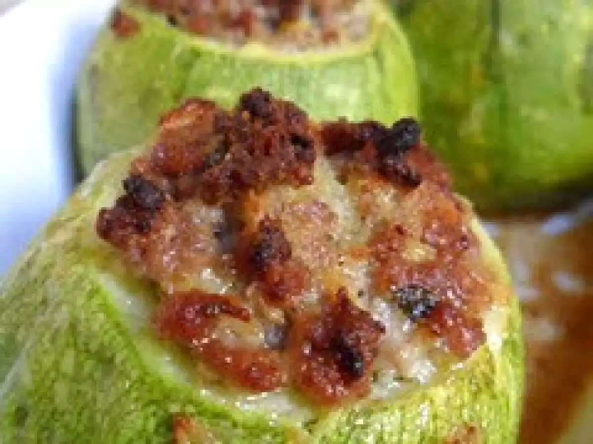 ZUCCHINE TONDE RIPIENE DI CARNE - foto 3