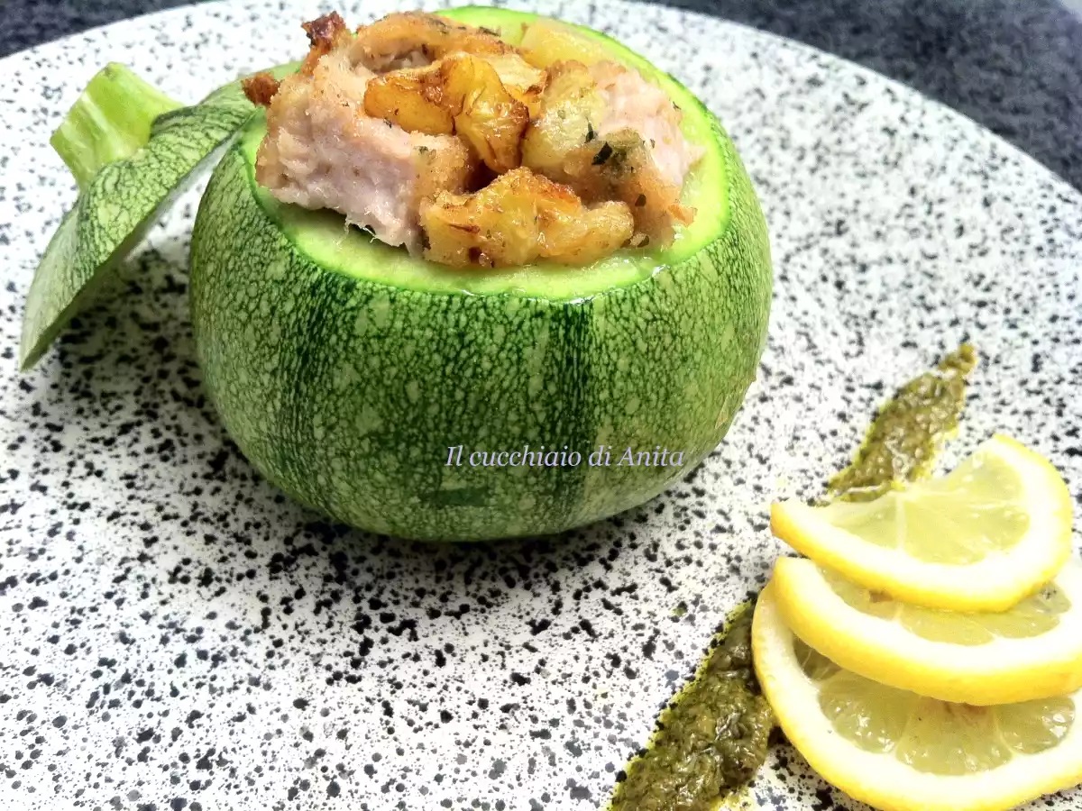 Zucchine tonde ripiene di tonno rosso