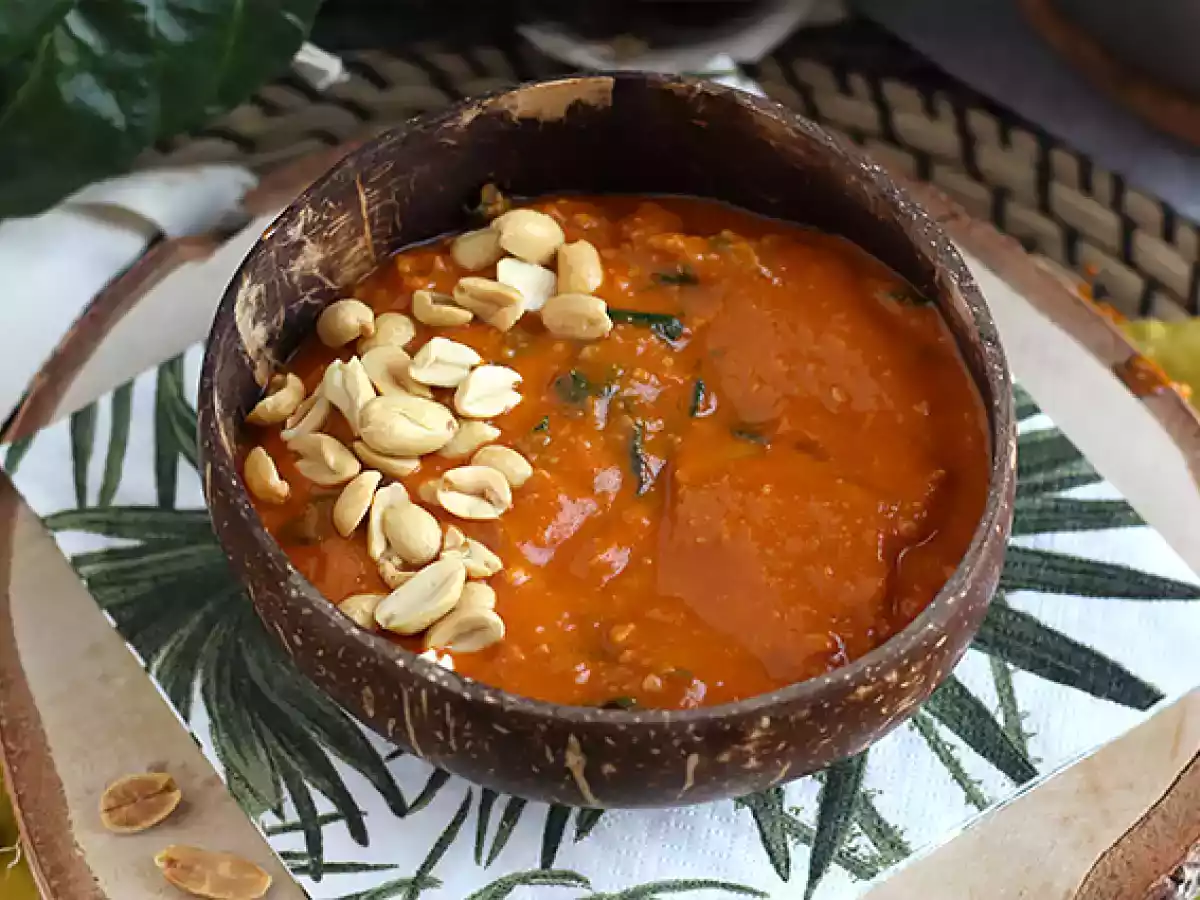 Zuppa Africana: pomodoro, arachidi e bietole - African Peanut soup - foto 2