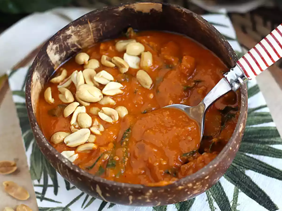Zuppa Africana: pomodoro, arachidi e bietole - African Peanut soup - foto 4