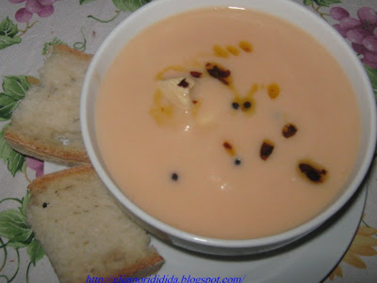 ZUPPA CREMOSA DI CAVOLFIORE E POLLO