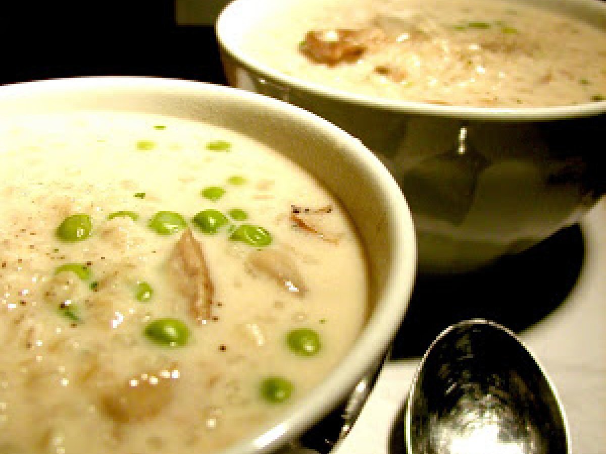 Zuppa d'orzo, piselli e funghi al latte - foto 2