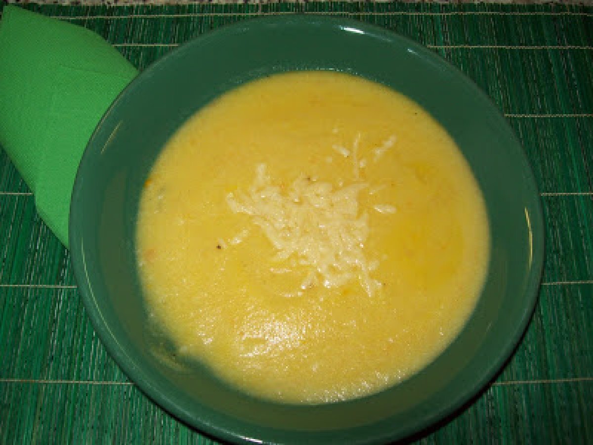 ZUPPA DI CAVOLFIORE E CAROTE