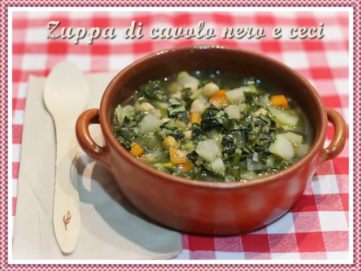 zuppa cavolo nero e ceci e patate