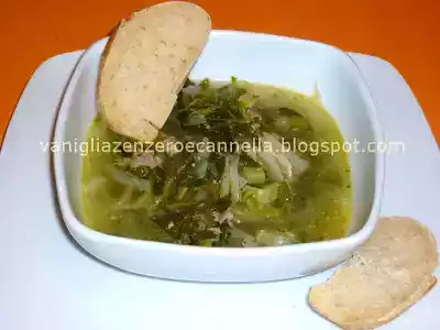 Zuppa di cavolo nero e salsiccia di soup and go