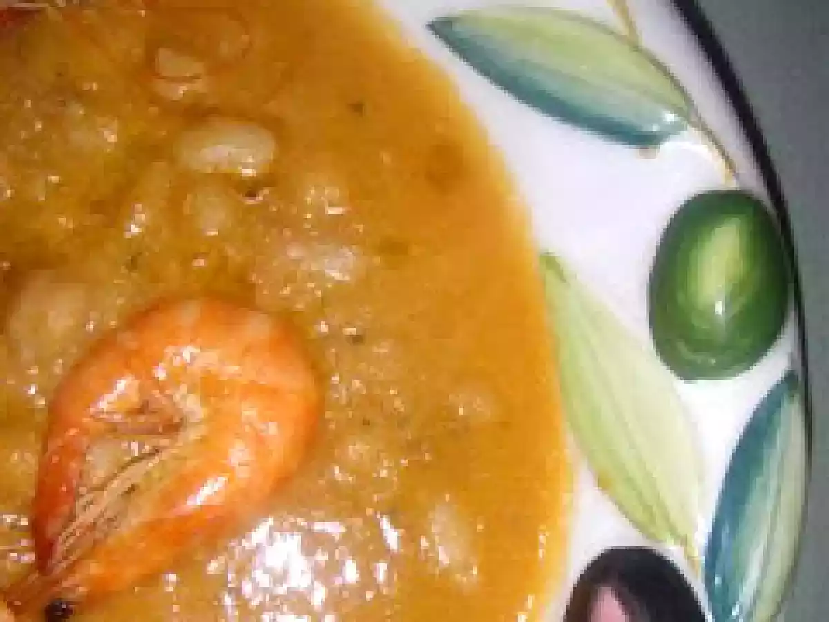 Zuppa di ceci, fagioli e gamberi