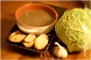 Zuppa di cereali,legumi e piedino di maiale ( primo,cereali,legumi,maiale,lombardia)