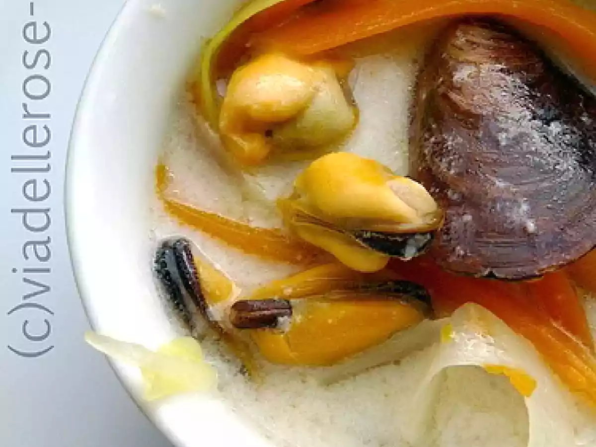 Zuppa di cozze alla francese - Nage de moules - foto 2