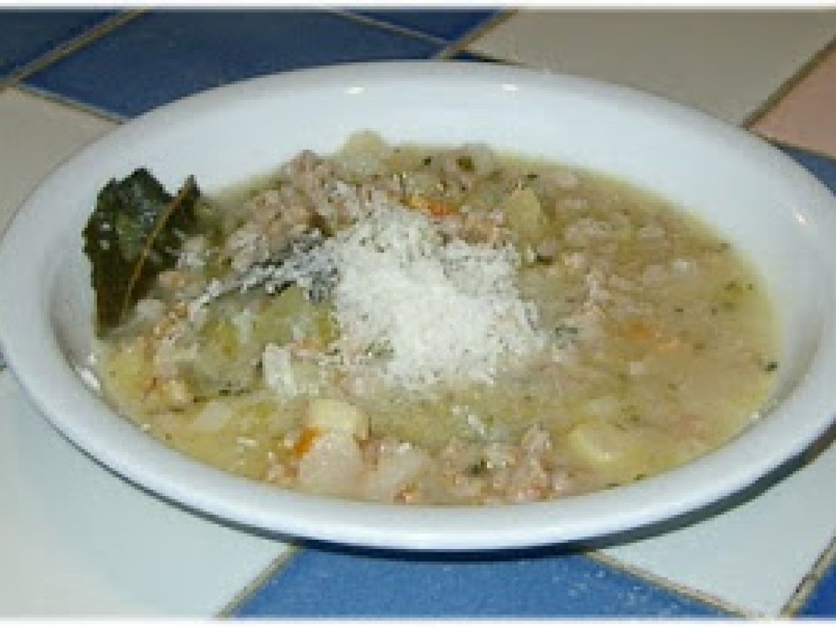 Zuppa di farro e asparagi