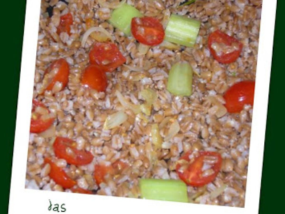 Zuppa di farro e pomodorini
