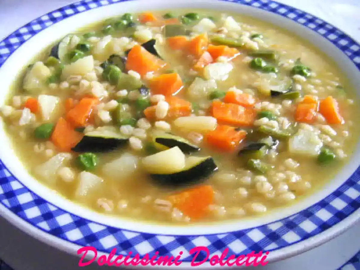 Zuppa di orzo all'ortolana