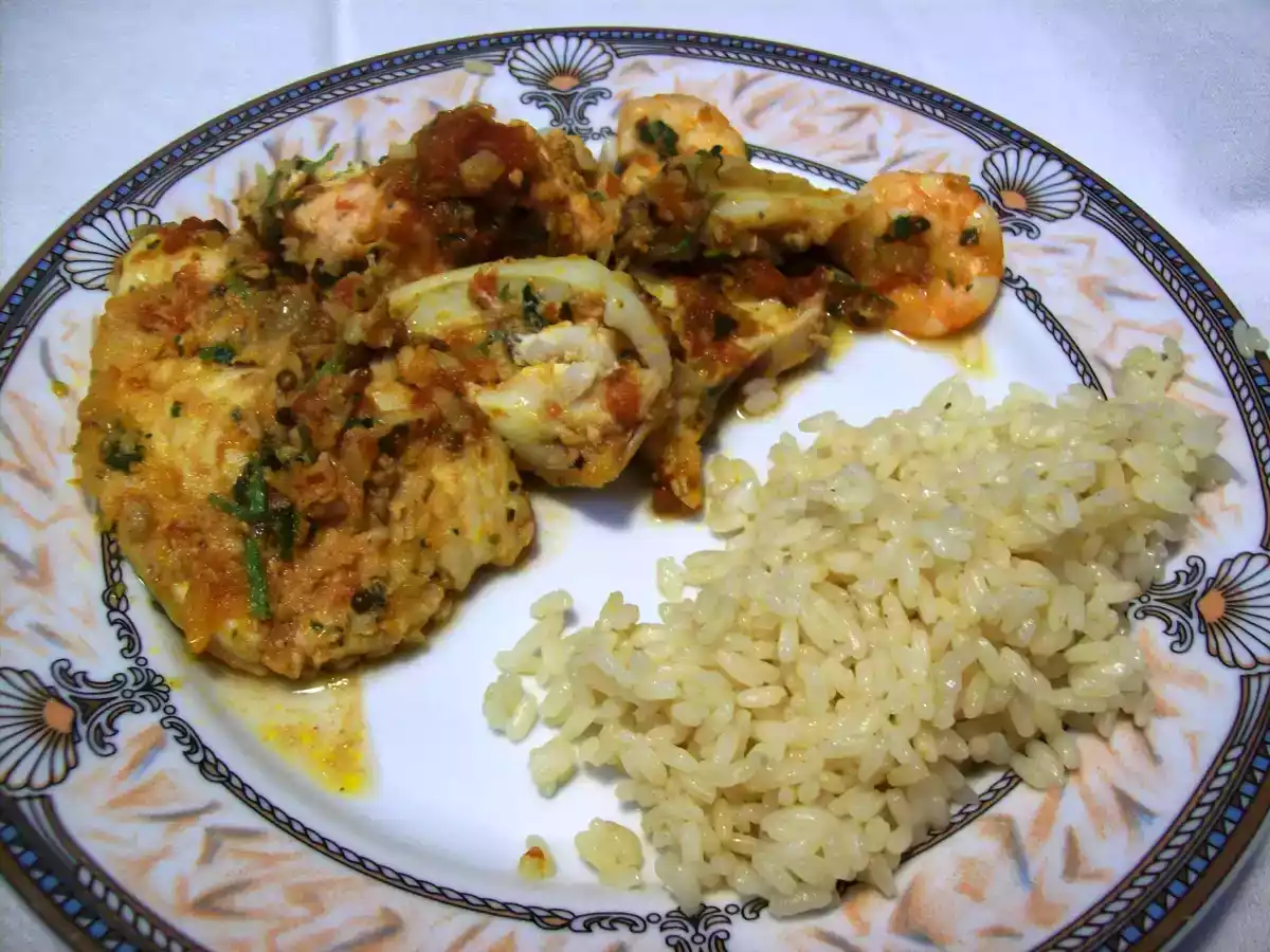 Zuppa di pesce all'orientale