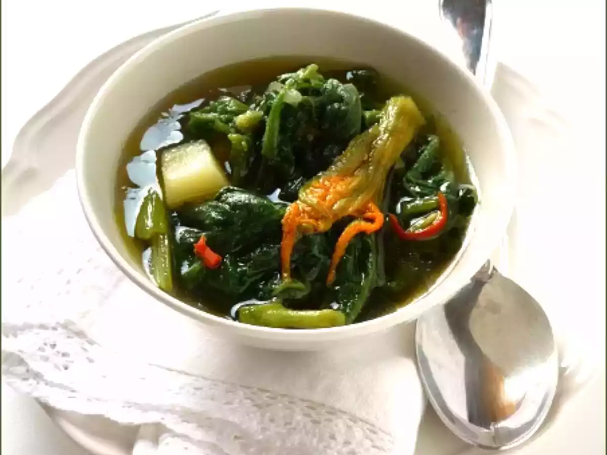 Zuppa di Talli di Zucchine - foto 2