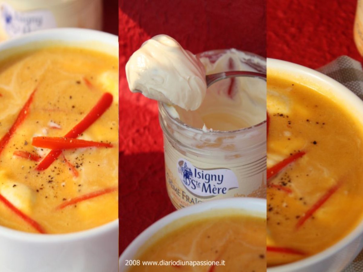 Zuppa di zucca speziata al cocco