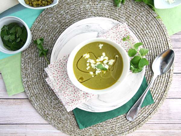 Zuppa fredda di piselli - Ricetta veloce Zuppa fredda di piselli - Ricetta veloce