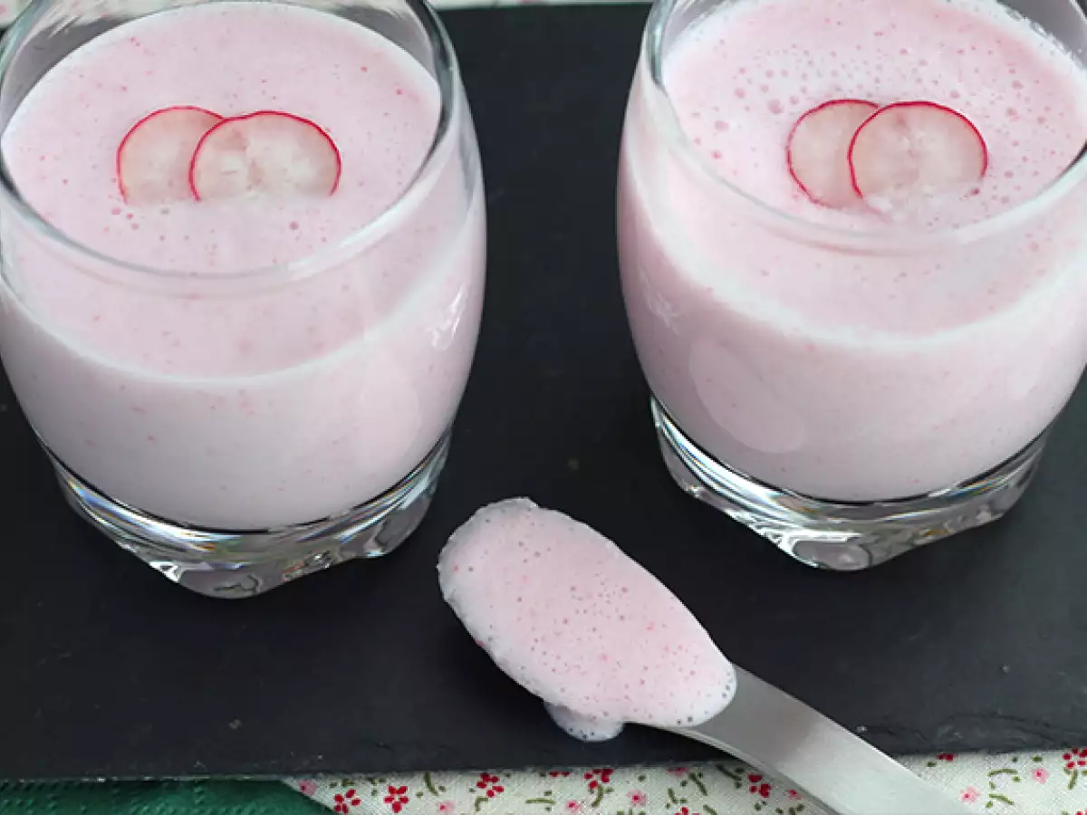 Zuppa fredda di ravanelli: la ricetta fresca e leggera pronta in 10 minuti - foto 5