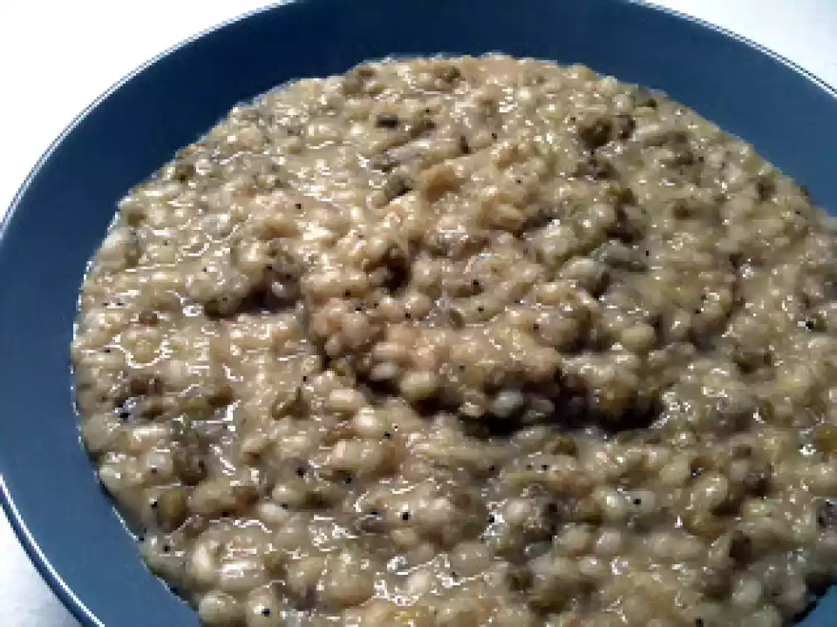 Zuppa orzo fagioli azuki verdi e verza