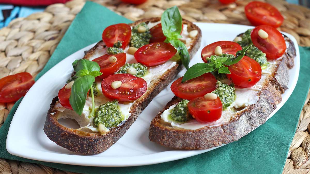 Bruschette: ricette facili, sfiziose e perfette per l’aperitivo