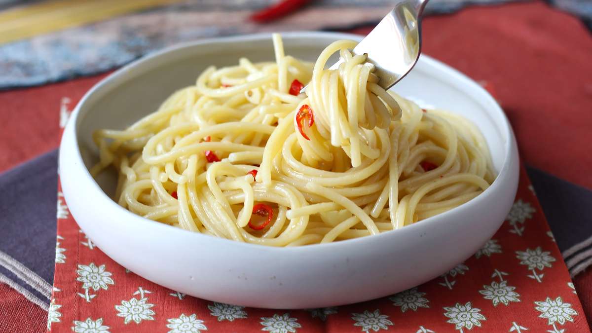 Ricette spaghetti: dai grandi classici ai condimenti facili e originali