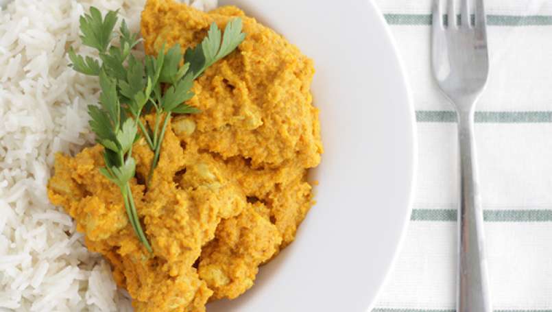 Ricetta esotica - Pollo al curry con latte di cocco